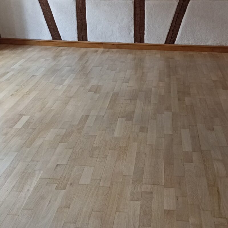 Entretien de parquet et vitrification de parquet à Colmar (68) Barr 1